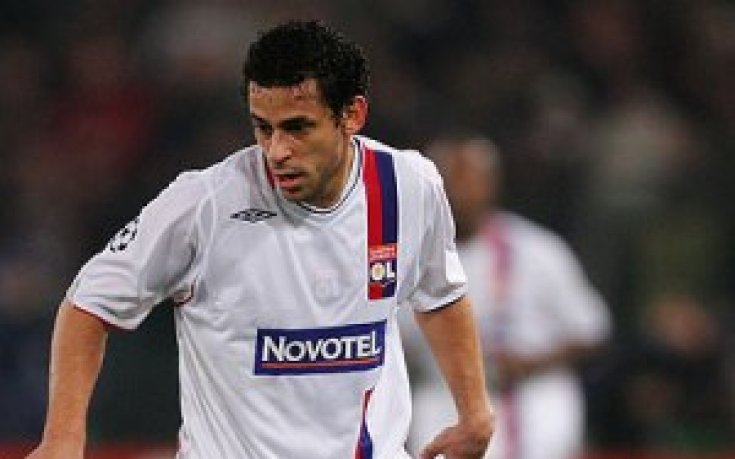 Севиля изчаква с Фред