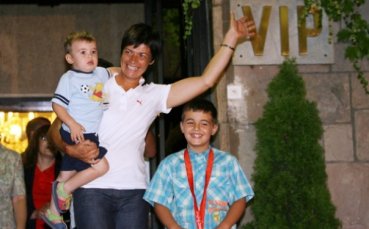 Второкласник решава дали Нейкова ще гребе на Европейското