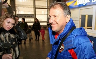 ЦСКА Москва не харесва Зико, ще го сменя