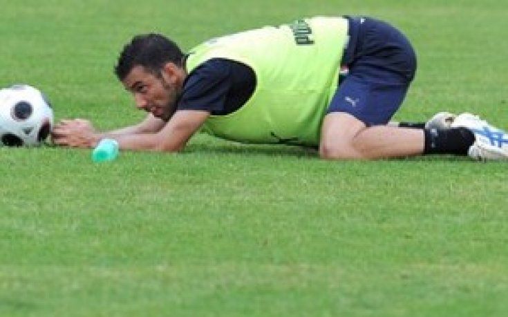 Куалиарела под въпрос за мача с България