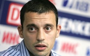 Детелин Делаклиев обиден, застана зад Петър Лесов