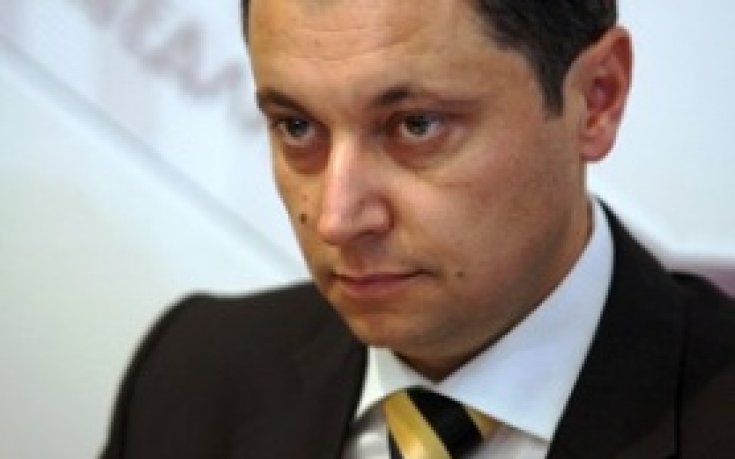 Яне Янев иска разпит на футболните босове