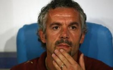 Наполи може да има до часове нов треньор