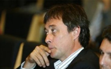 Стана ясен първият кандидат за президент на Барса
