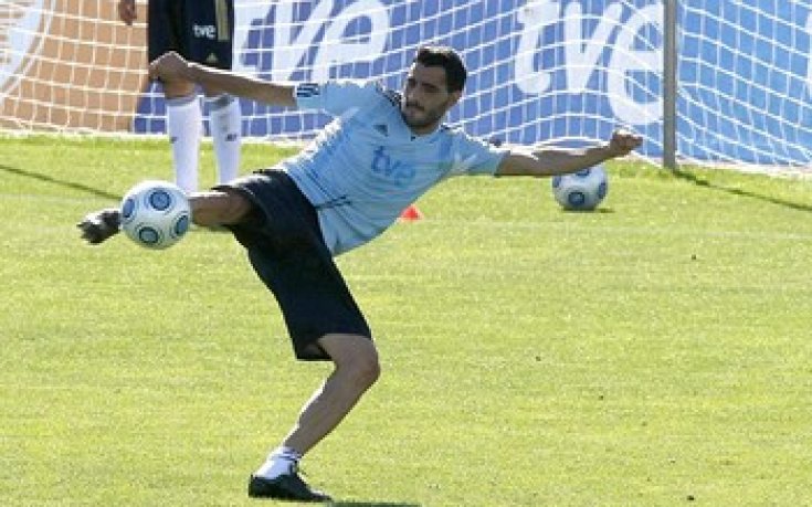 И Гуиса аут за мачовете на Испания