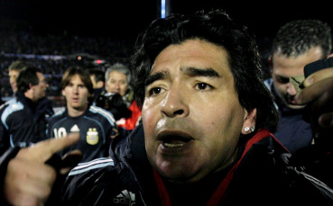 Марадона: Лапайте ми к***