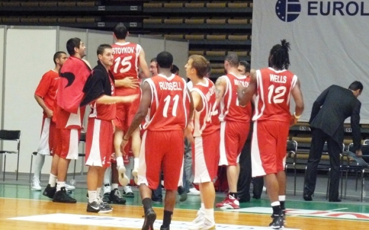 Стойков: Докато аз играя, другите отбори първо ще се съобразяват с Лукойл