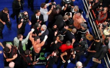 Виталий Кличко ще защищава световната си титла по бокс в Берн