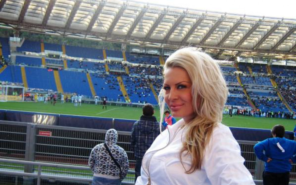 Симона Първанова вика за Лацио на Олимпико