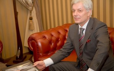 Вальо Михов - професионалист във всяко отношение