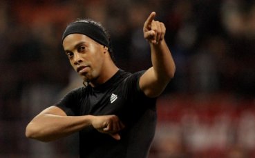 Сити сменя Робиньо с Роналдиньо