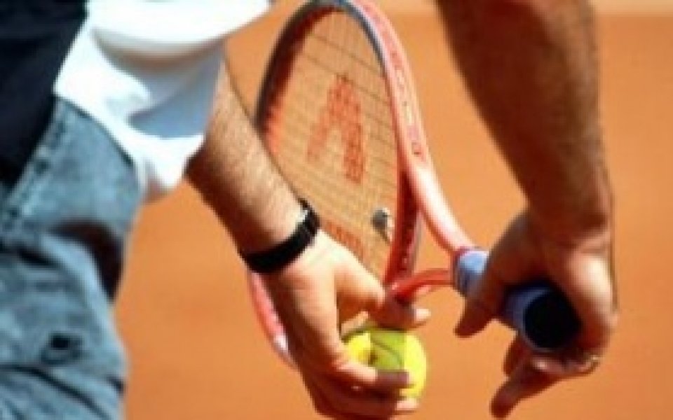 Двама българи с победи на тенис турнир в Турция