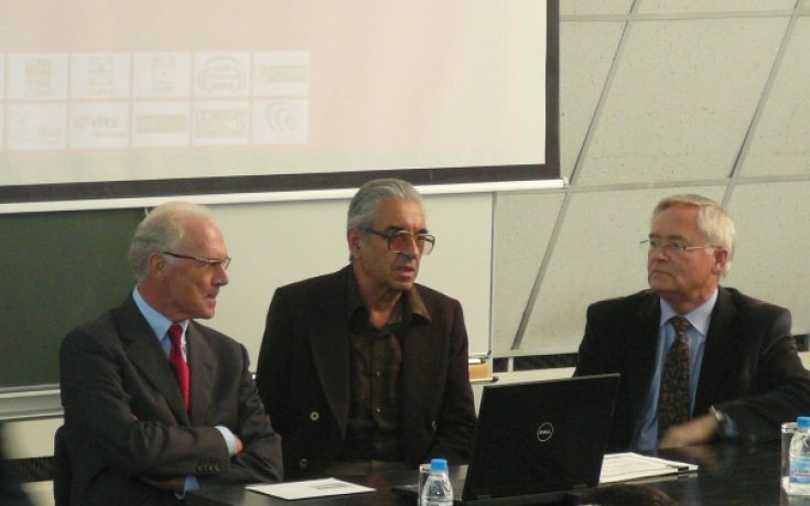 Бекенбауер: Къде е Боби? Сигурно търси нови играчи за националния