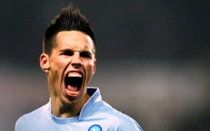 Юнайтед намери заместник на Гигс и Скоулс