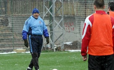 Бойко Борисов и Свилен Нейков срещат журналисти в антиспин мач