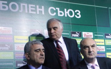 Пресконференция на Димо Момиров след скандалите около двубоя Левски - Литекс (2:2)