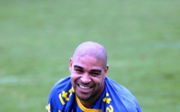 Адриано се завръща в Европа през януари