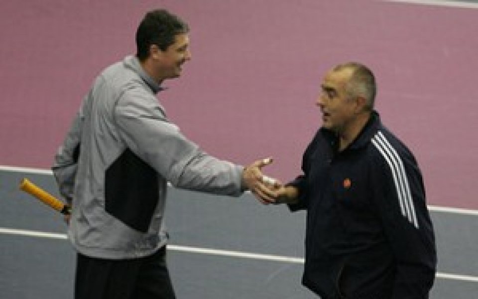 Пенев и Борисов мачкат на тенис, щабът на ЦСКА го играе агитка