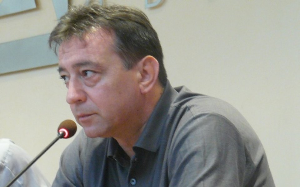 Бивш треньор на Лукойл поема Хемофарм