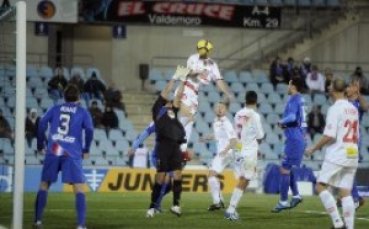 Хетафе на полуфинал срещу Севиля, Атлетико също продължава