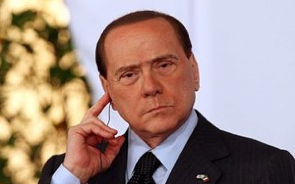 Берлускони: Не разбирам за какво ни е Мансини