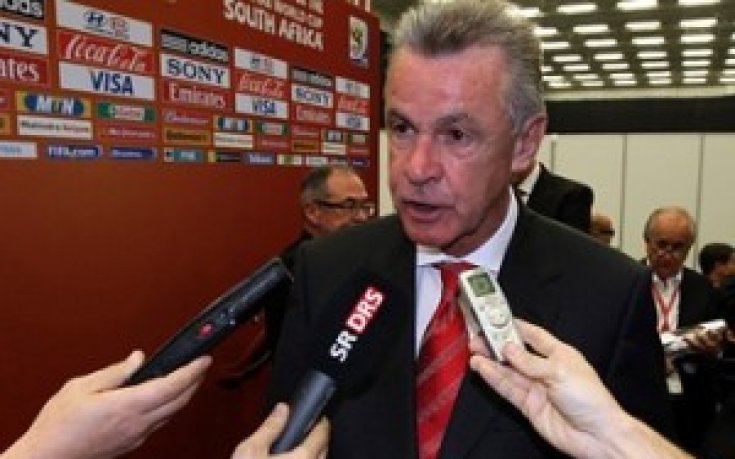 Хитцфелд: Ще се борим за първото място в групата