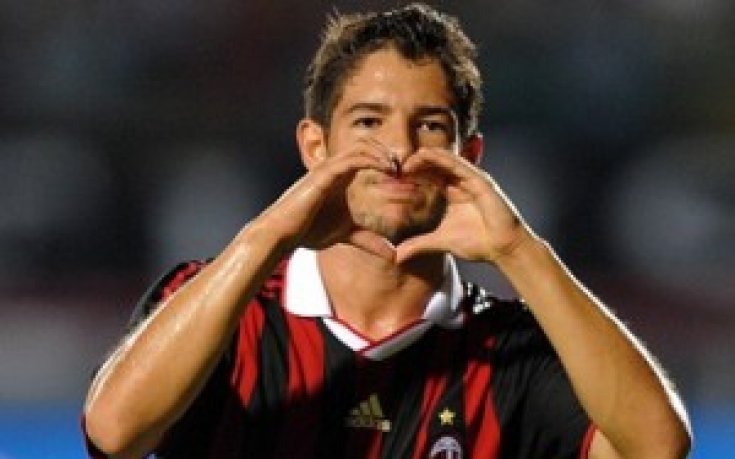 Милан се върна на второ място