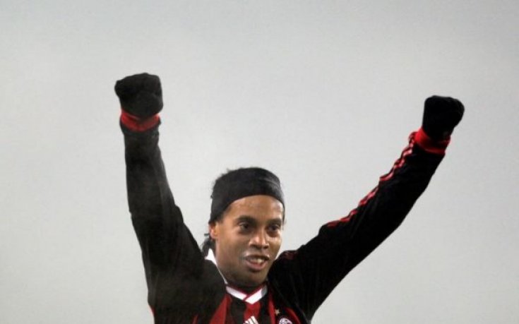 Роналдиньо: Ако стана шампион, ще играя в ЮАР