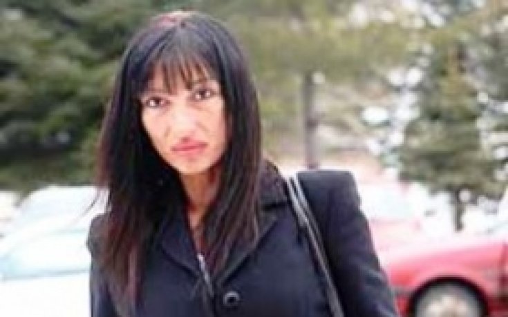 Лечителката Мариана в София, вдига Алберони за мача с Левски
