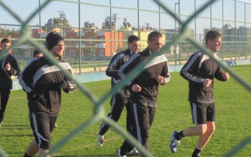 Славия тренира на лампи преди мача с Левски