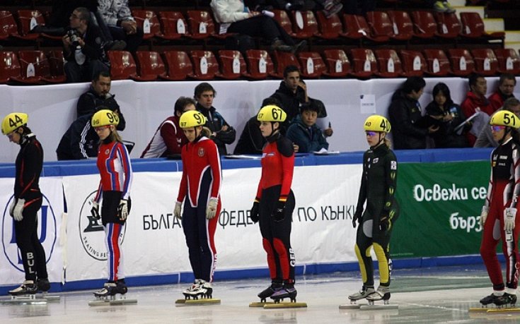 Раданова и Николова се класираха за вторите серии на 1000 метра
