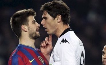 Пике: В Манчестър Юнайтед командват старите кучета, в Барса има групички