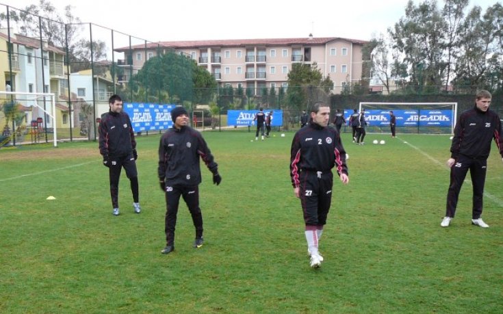 След загубата с 0:10, Локо София би с 5:0 при дублите