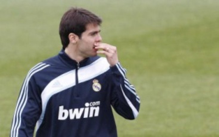 Пелегрини се надява Кака да е готов за дербито с Барса