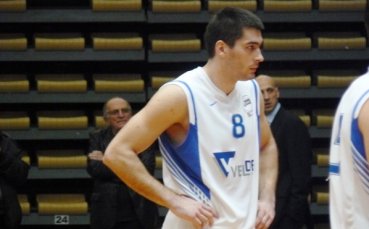 Славейков с шиниран глезен, пропуска Финалната четворка на БИБЛ