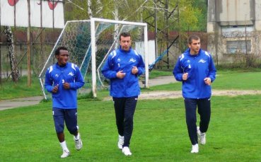 Петков, Милиев, Сърмов и Тевия не тренират пълноценно