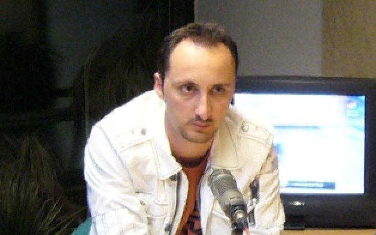Щабът на Топалов: И дума да не става за отлагане на мача с Ананд
