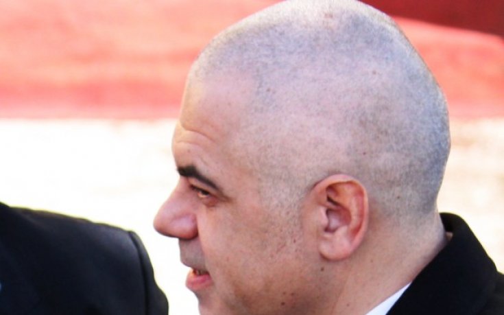 Вангелов: Велков остава