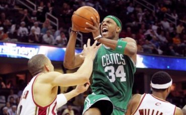 Бостън поведе на Меджик с 2:0