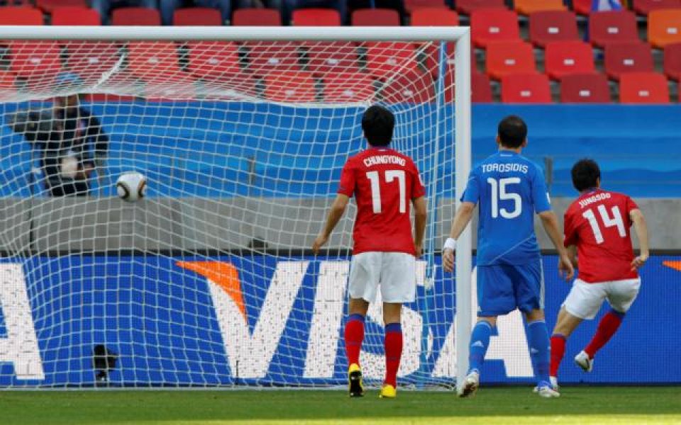 Първи успех на Мондиал 2010: Южна Корея надигра Гърция (ВИДЕО)