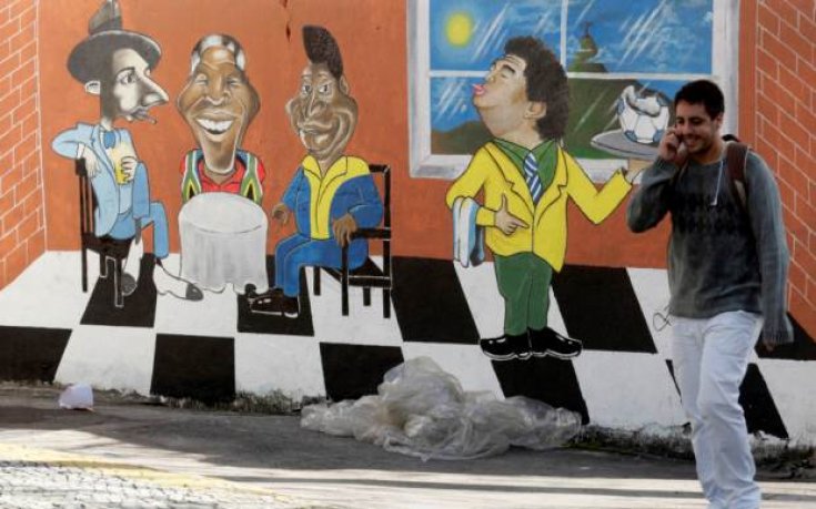 Пеле поднови войната с Марадона