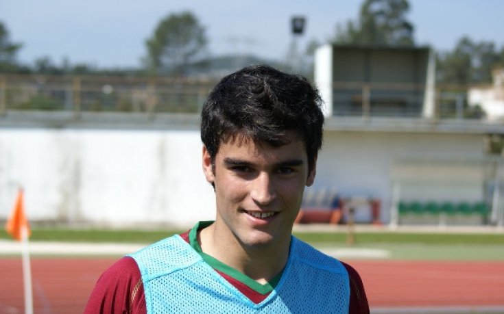 Португалец изкара проби в Славия