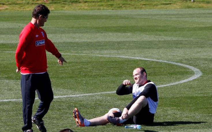 Капело: Проблемът на Рууни е в главата му