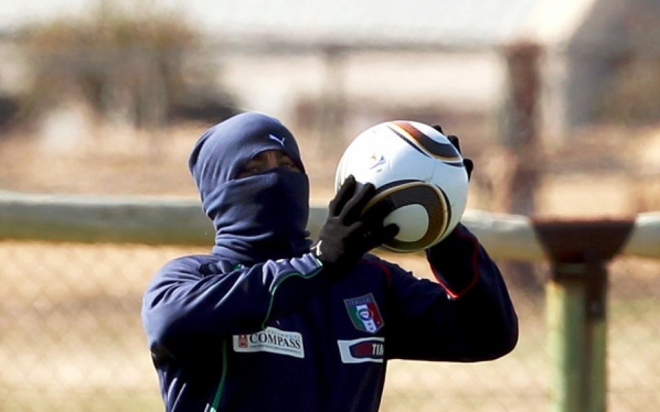 Канаваро: Не искам да се прибирам в Италия след само три мача
