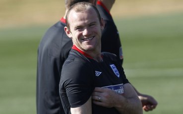 Рууни е здрав, излиза срещу Германия