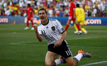 ВИДЕО: Клозе се изравни с Пеле по голове на световни първенства