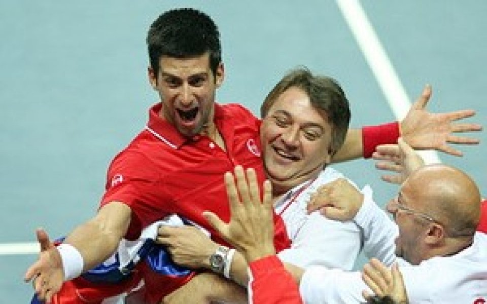 Джокович прати Сърбия на полуфиналите на 