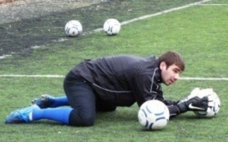 Български вратар с цял мач при победа в ШЛ