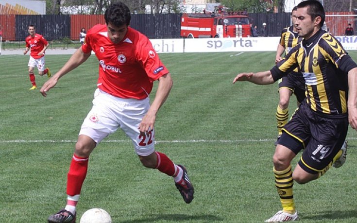 ЦСКА зашива Платини в Пуебла