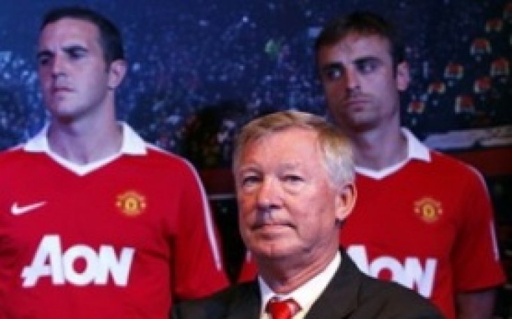 Обрат в Малайзия, няма да забраняват фланелките на Бербатов и Рууни